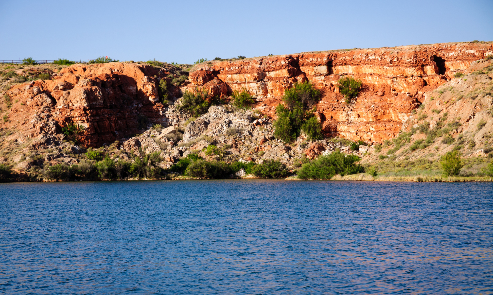 bottomless lakes state park in new mexico